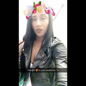 Meet your Posher, Morena